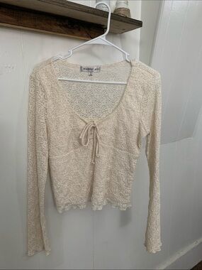 Madden Girl Cream Lace Tie-Front Long Sleeve Top